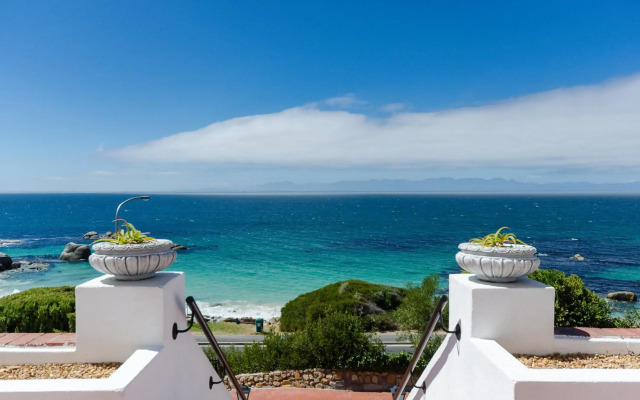 Whale View Manor Guesthouse