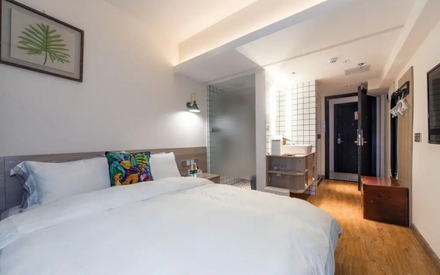 Guilin Nine Rooms Inn