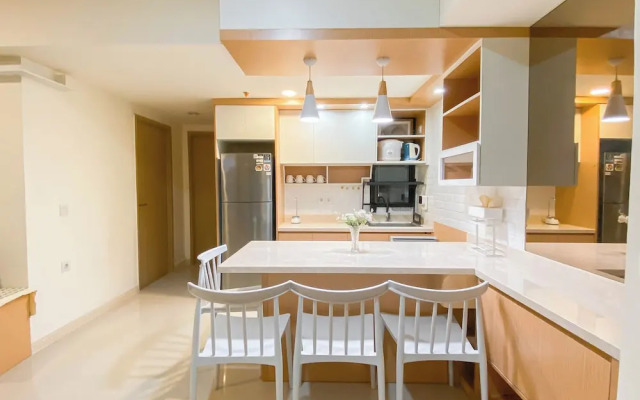 Spacious and Comfy Designed 2BR at Meikarta Apartment