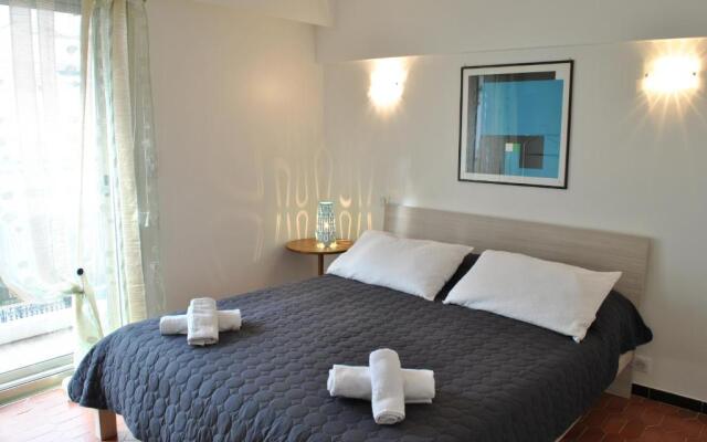 Le Minerve 3P DEB5515