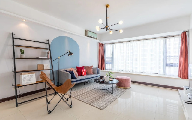 Locals Boutique Apartment Huafa Plaza 36