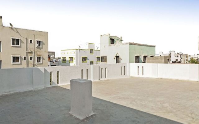 Oyo 28565 Rajanigandha