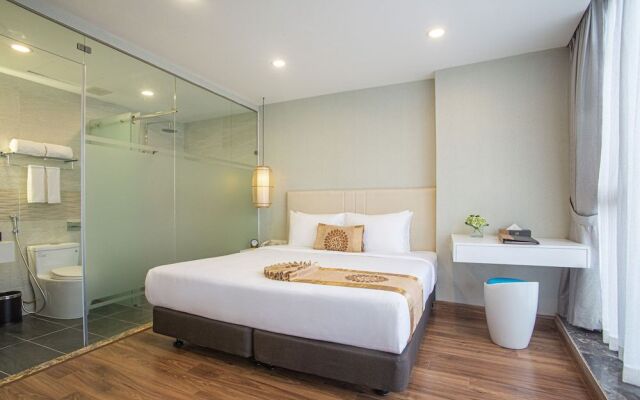 BridgeLakeside Hotel Hanoi