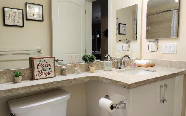 Modern & Comfy 2brdm Condo in Langley - Close to Highway 1