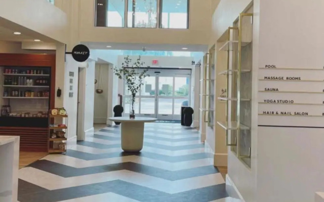 Kompose Boutique Hotel