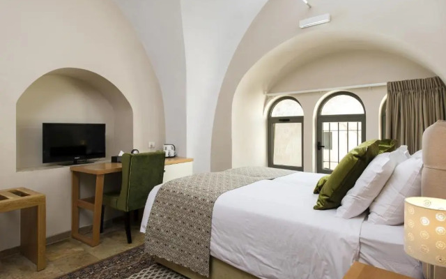 The Sephardic House