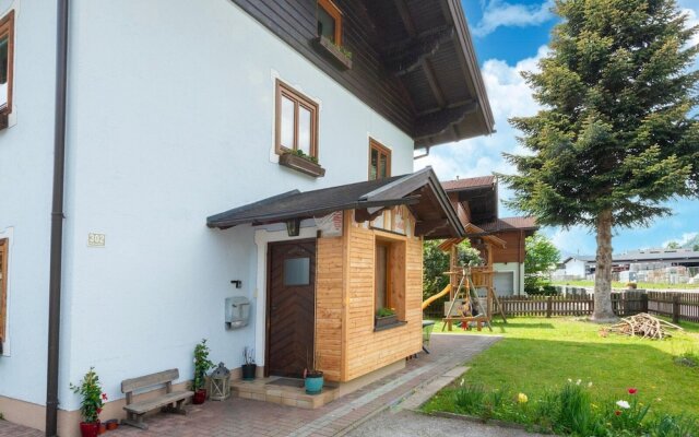 Apartment in Piesendorf Near Ski Slopes