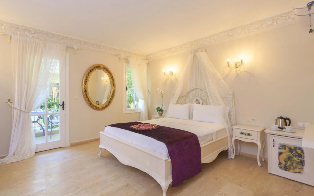 Lukka Exclusive Hotel - Adult Only +12