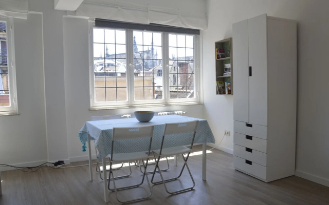 Super Flat Next Grand Place