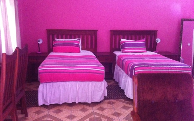 Gomwe Guest Inn