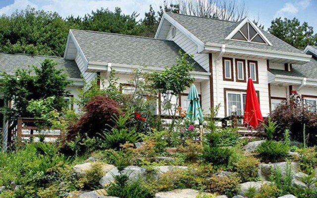 anmyeondo haneulche pension