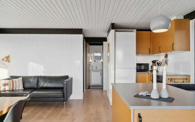 5 Star Holiday Home in Ronde