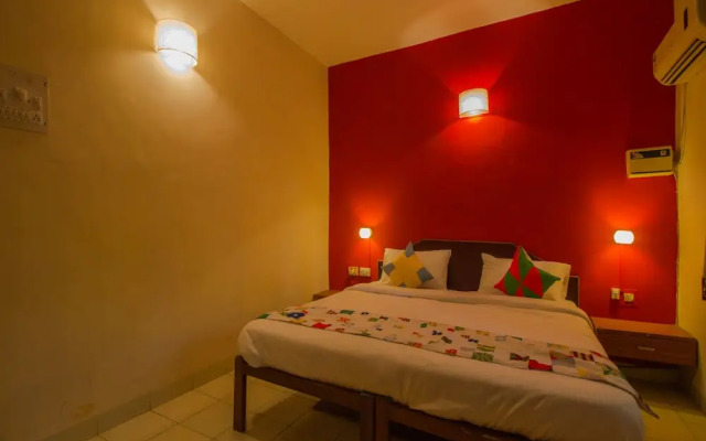 OYO 15758 Elegant 1 BHK Calangute