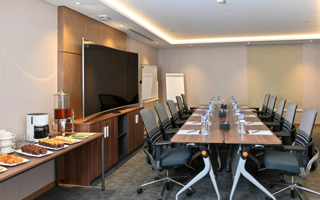 Comfort Hotel Jeddah King Road