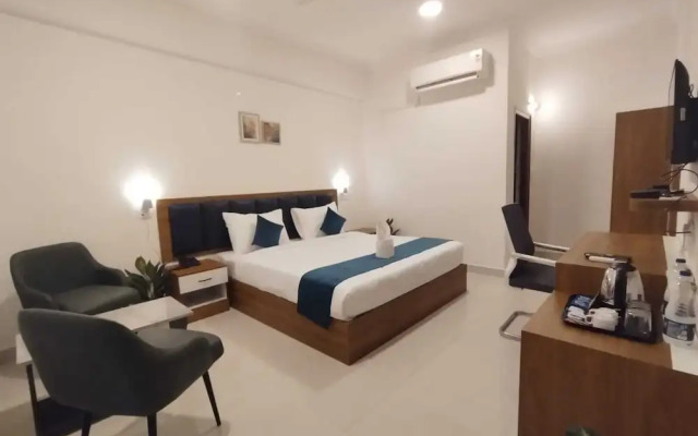 Elite Hotel HITECH