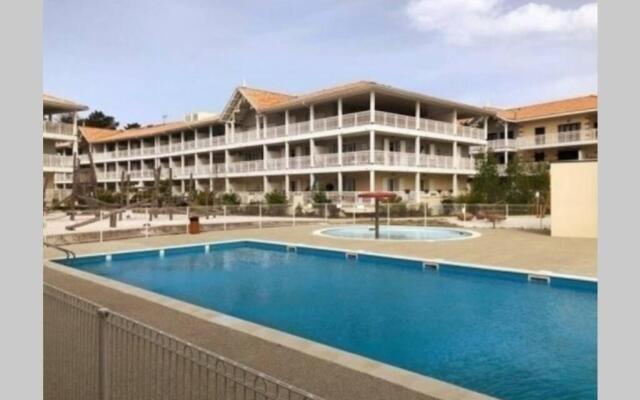 Maison entre Le Pyla et Arcachon, piscine commune