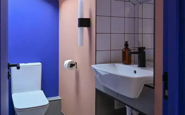 Funky Ensuite Loft Close to Angel Shoreditch