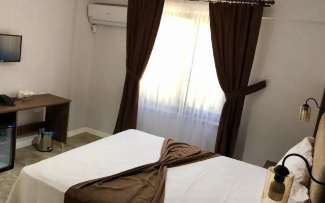Kehribar Otel & Cafe Restaurant