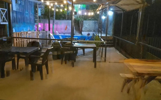 Hostal y Restaurante Tiki Island