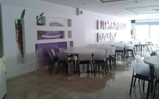 Apartahotel Marina Rey II