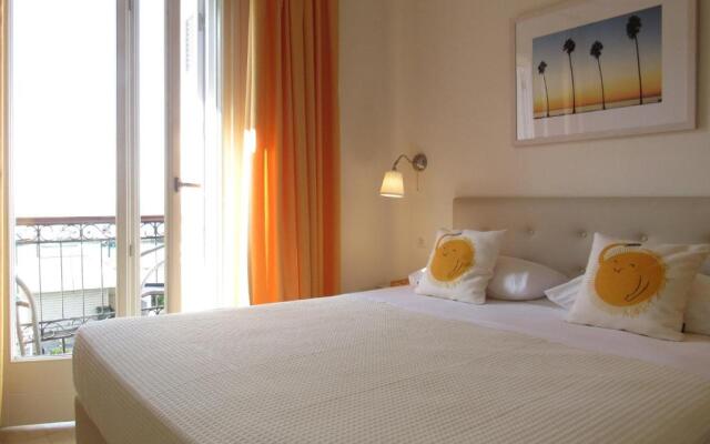 Alexandris Hotel