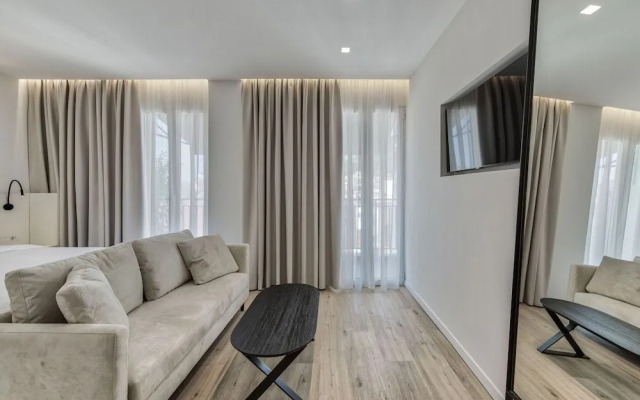 Bitzaro Boutique Hotel