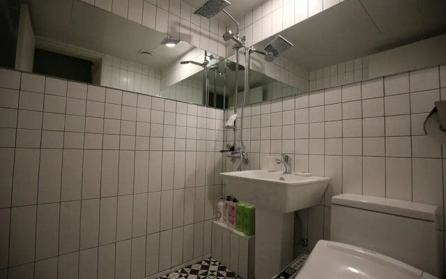 NU Hotel