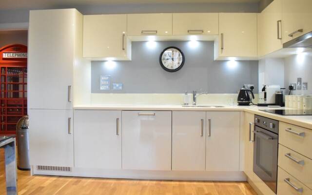 Stunning 2 Bedroom Apartment in Central London