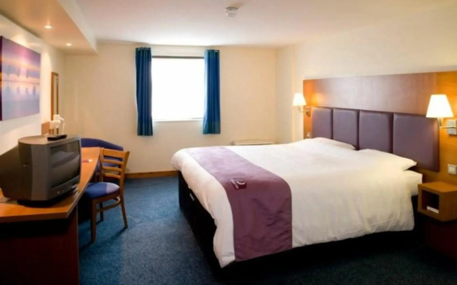 Premier Inn Stevenage Central