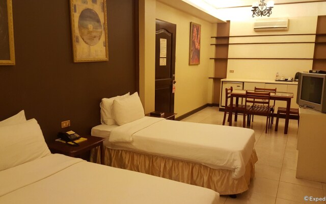 Dumaguete Royal Suite Inn