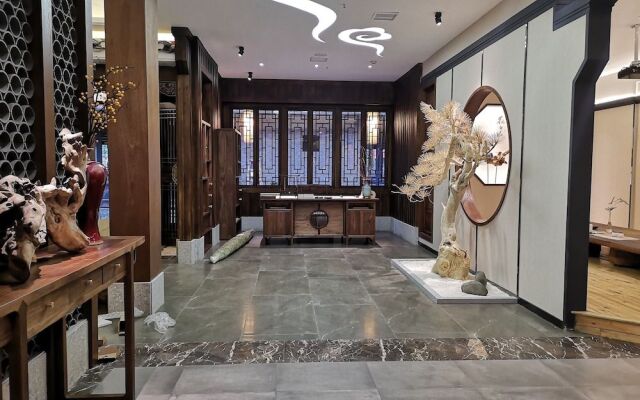 Pu Shu Man Jiang Jing Holiday Residence