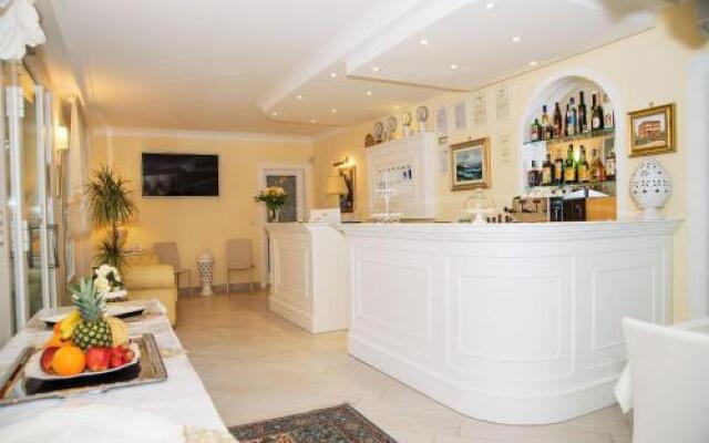 Falli Exclusive Rooms And Breakfast