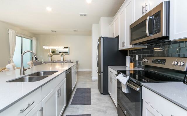 Lovely 4 Bed 3Ba Champions Gate Pool