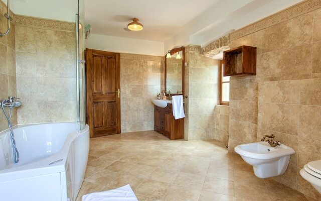 Attractive Villa in Kras with Swimming Pool