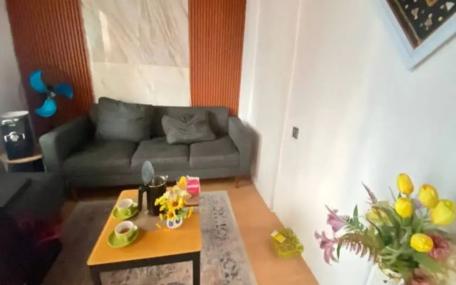 Capital O 94840 Unihomestay Malioboro