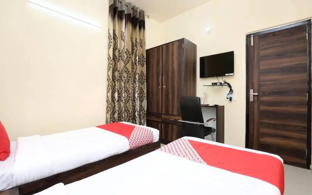 Aanantham by OYO Rooms