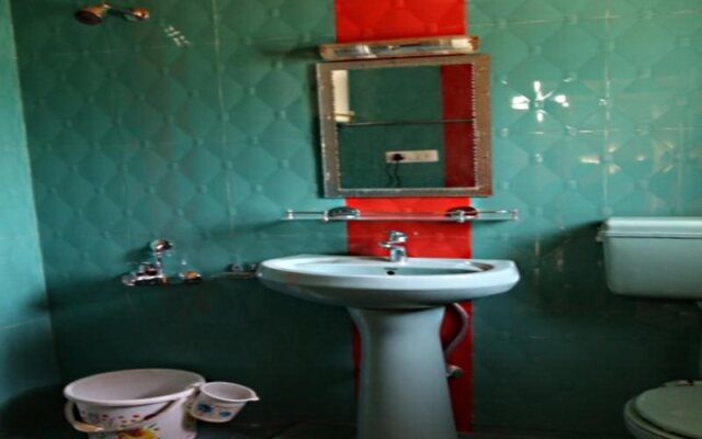 Swiss Hotel Kashmir