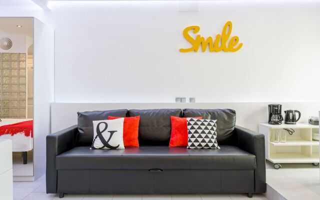7rooms7 Gran Vía Smile Apartments