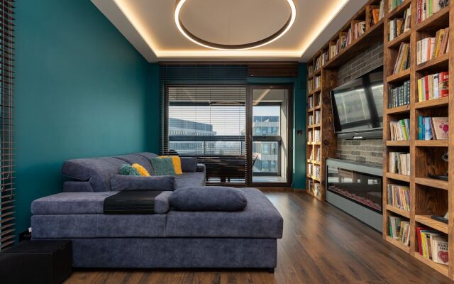 Deep Green Apartment by Renters