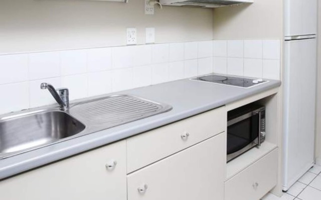 Crown on Cintra Lane Serviced Apartments