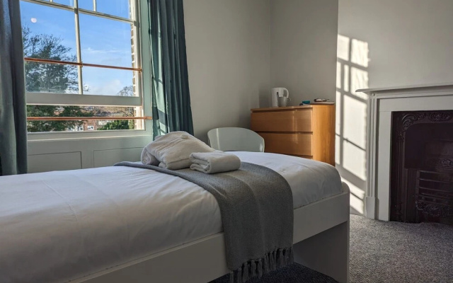 Dover Town Rooms