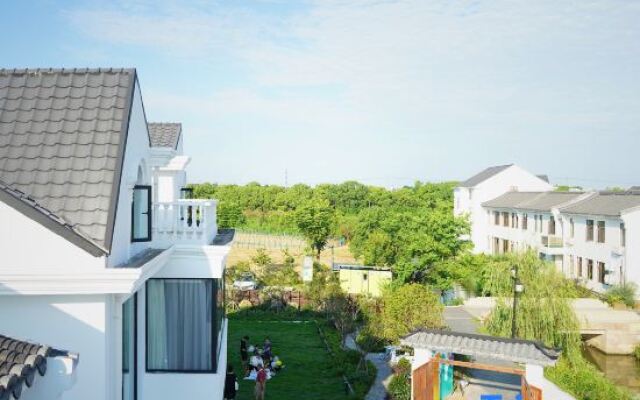 Shanghai Man Ye Garden Resort