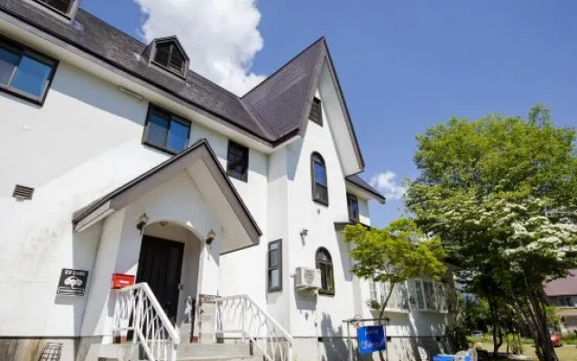 Pension Serenade – Outside – Hakuba