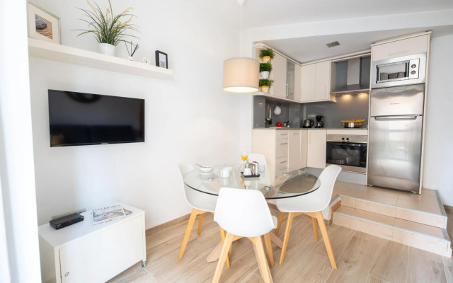 Feelathome Poblenou Beach Apartments