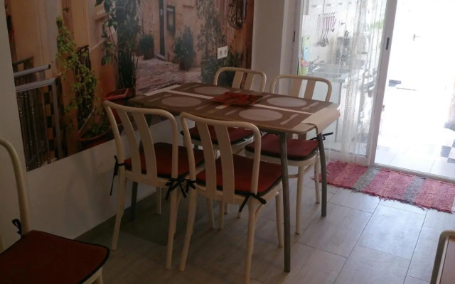 Madamme Curie Apartment
