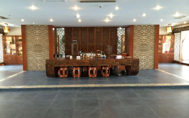 JI Hotel Shanghai Songjiang University Town