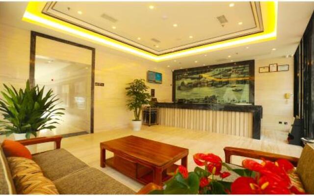 Chengdu Holiday Sunshine Hotel