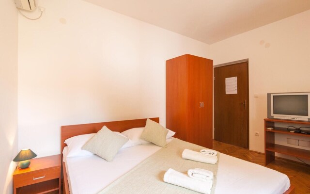 Stunning Home in Podstrana With Wifi and 0 Bedrooms