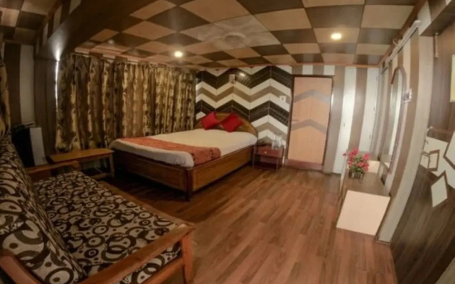 Broadway Annexe Darjeeling by Goroomgo