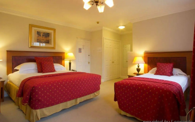 Stanton Manor Hotel